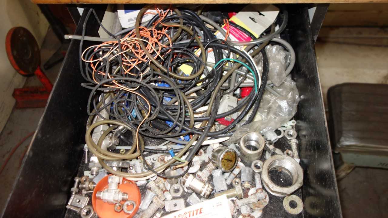 TABLE WITH CONTENTS, ASSORTED ELECTRIC MRO - INDUSTRIAL PARTS