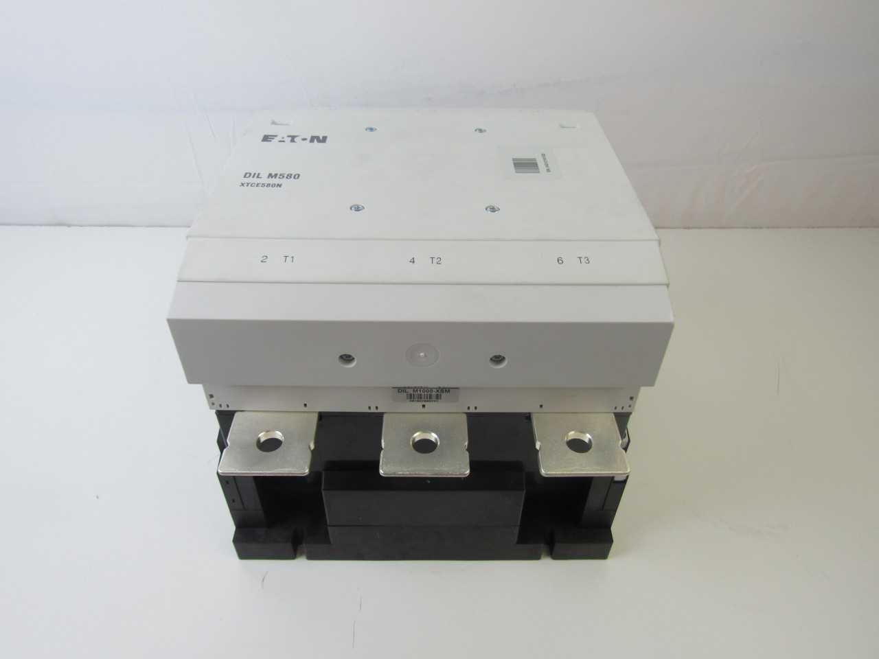 (1) Eaton XTCE580N22A Contactor Type XT 3P 630A 110-250V 40/60Hz N Frame 2NO 2NC Box Of 1 110/120VAC - CONTACTORS