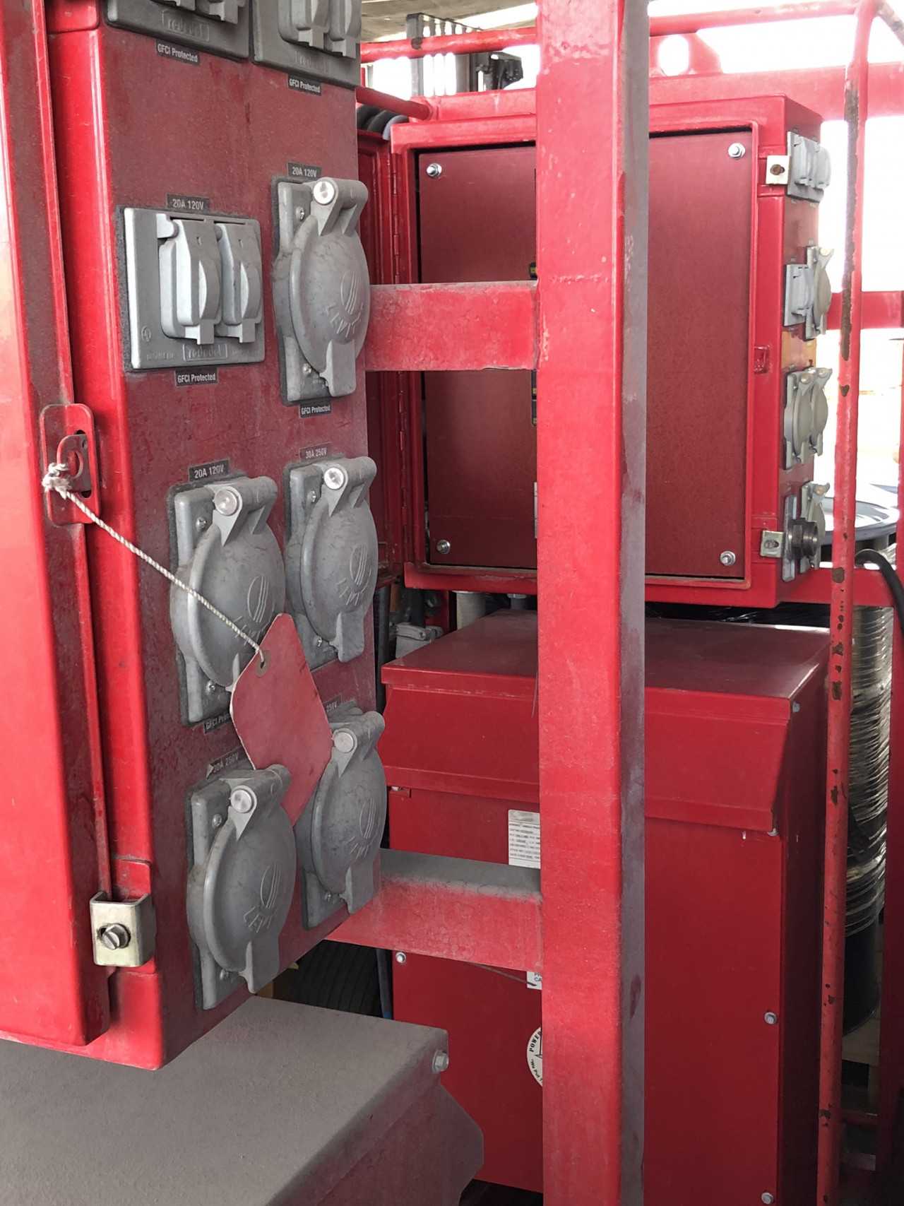 One lot of 2 Power Packs - POWER GENERATORS