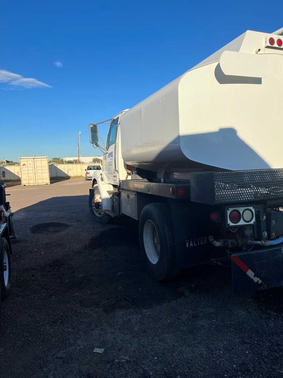 1999 Sterling Vactor Truck - L7501 - HYDRO EXCAVATOR TRUCKS