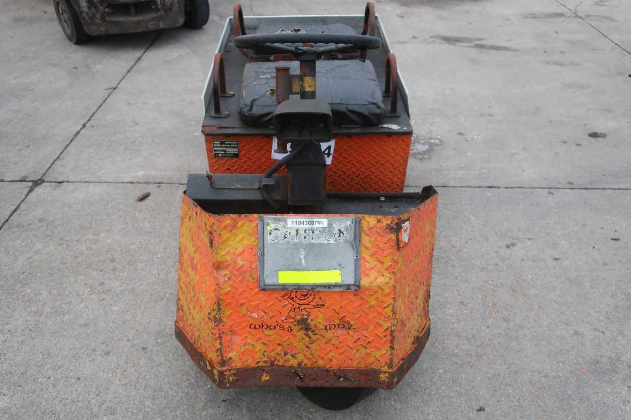 TAYLOR-DUNN SS5-34 STEP SAVER 24V - MATERIAL HANDLING