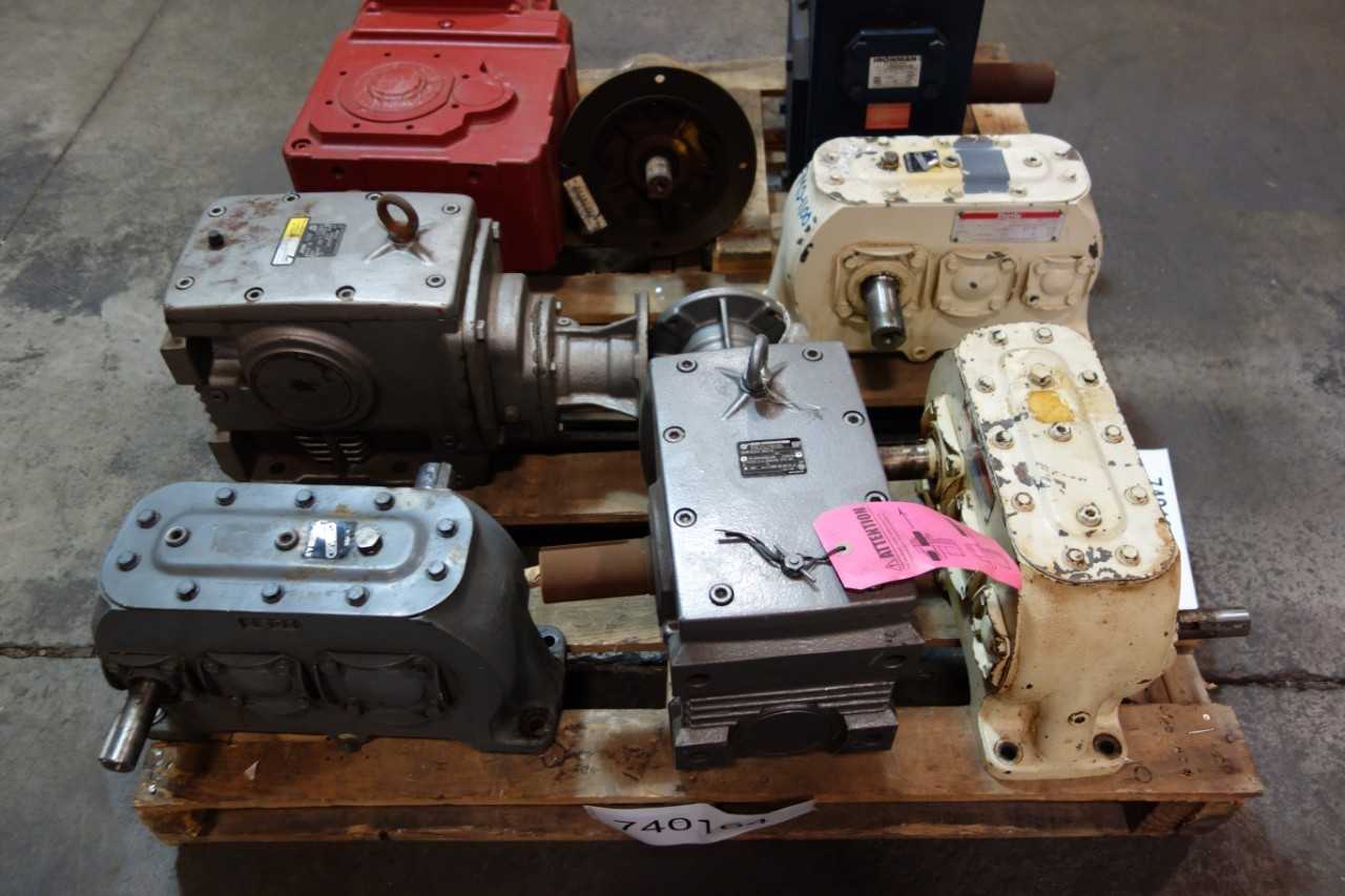 1 PALLET OF ASSORTED GEAR REDUCERS- HANSEN, DORRIS, NORD - GEAR REDUCERS