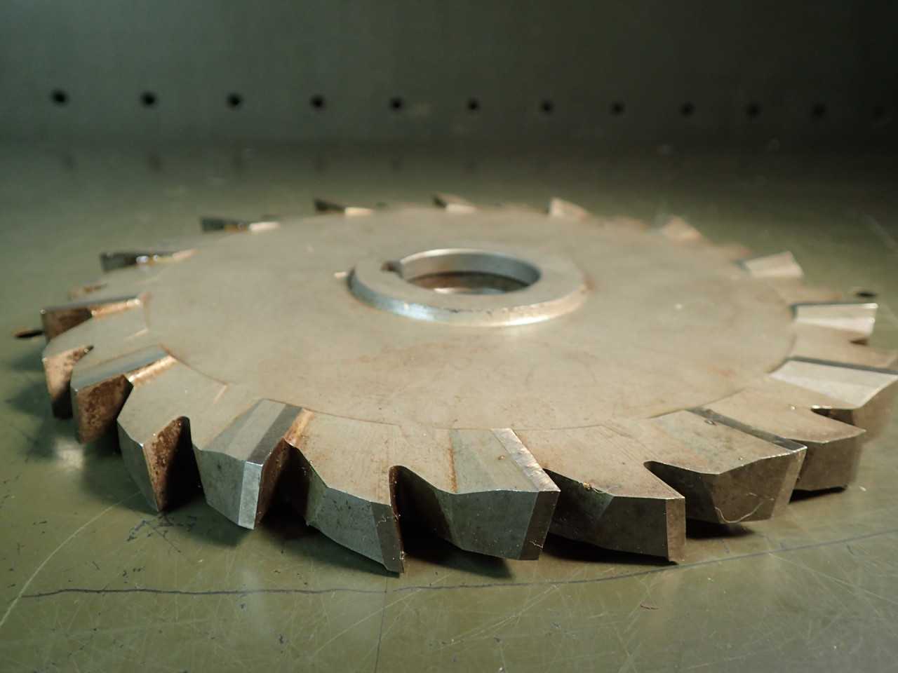 National 31/32" x 8-3/8" Horizontal Milling Cutter Staggered Tooth Side Mill - END MILLS