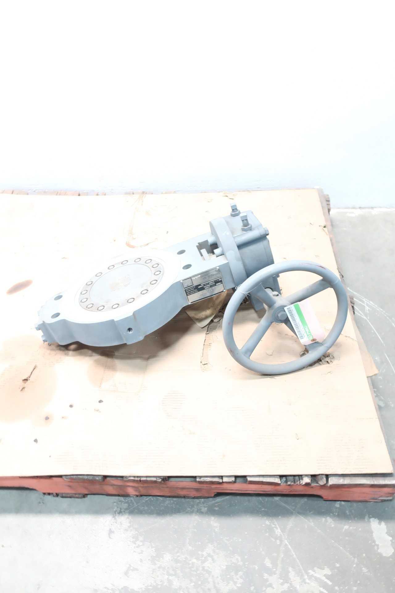 TRICENTRIC 1EG-V631 MANUAL STEEL BUTTERFLY VALVE 10IN 150 - BUTTERFLY VALVE