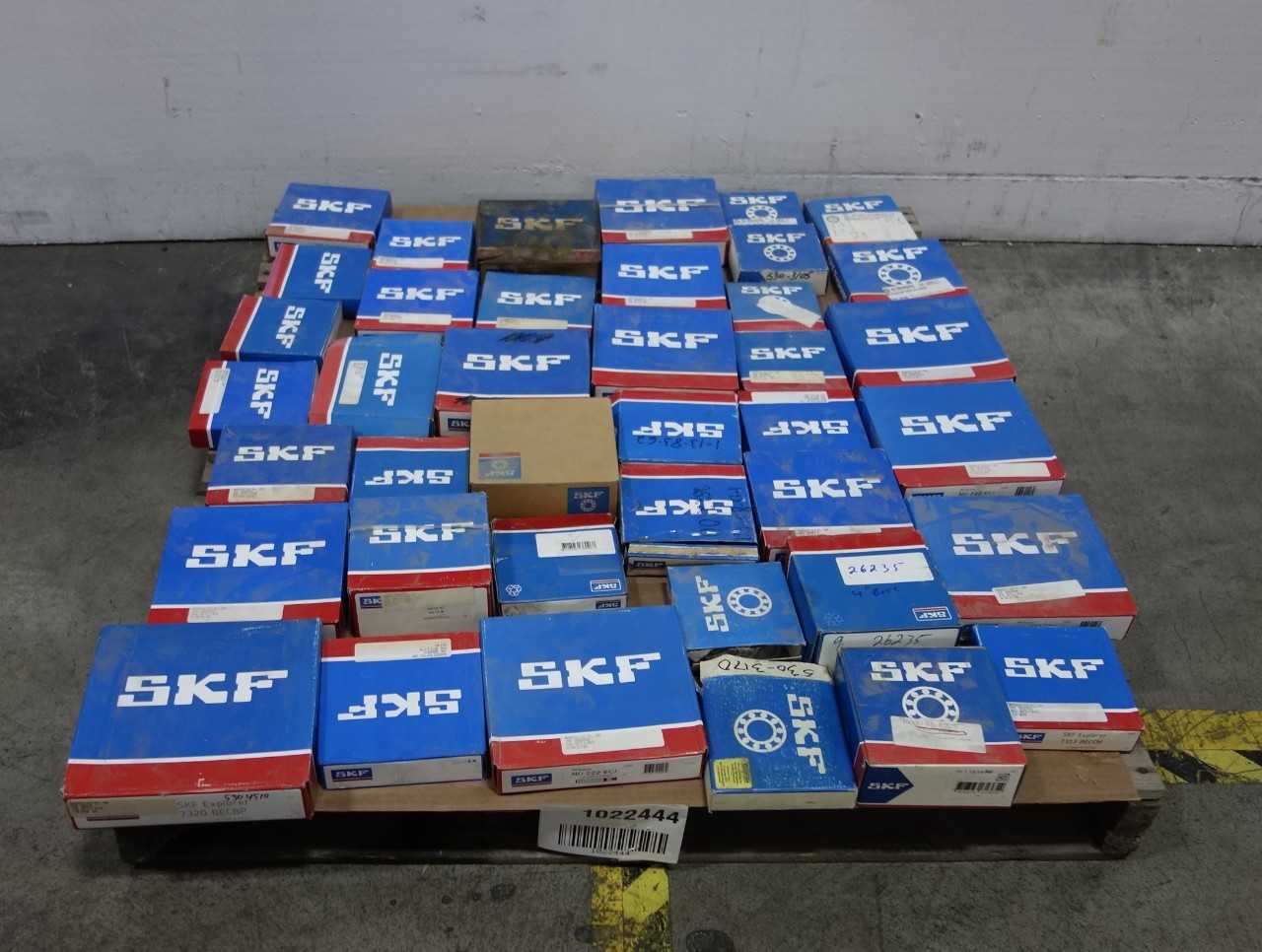 LOT OF ASSORTED SKF BEARINGS - BEARINGS
