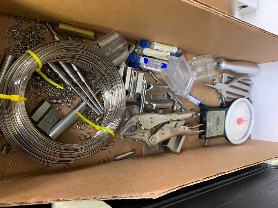 Scale w/ Springs, Drills Ect - SCALES