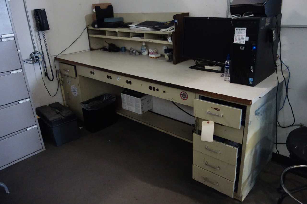 8'x30" Work Table with Wood Surface - MATERIAL HANDLING