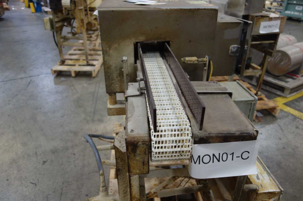 CONVEYOR SYSTEM WITH GORING KERR METAL DETECTION UNIT - CONVEYORS
