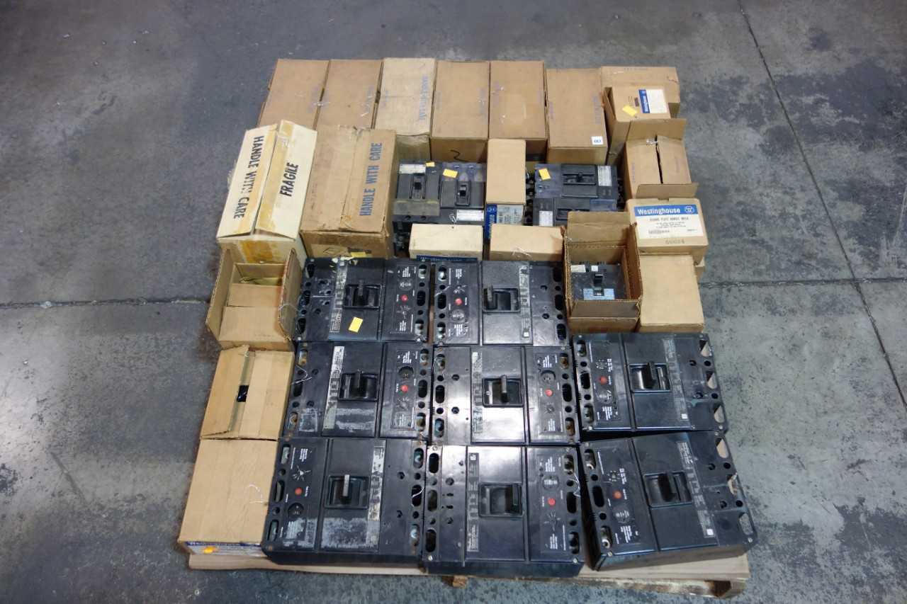 1 PALLET OF ASSORTED MOLDED CASE CIRCUIT BREAKERS, TRIP UNITS, BREAKER PARTS AND ACCESSORIES - CIRCUIT BREAKERS
