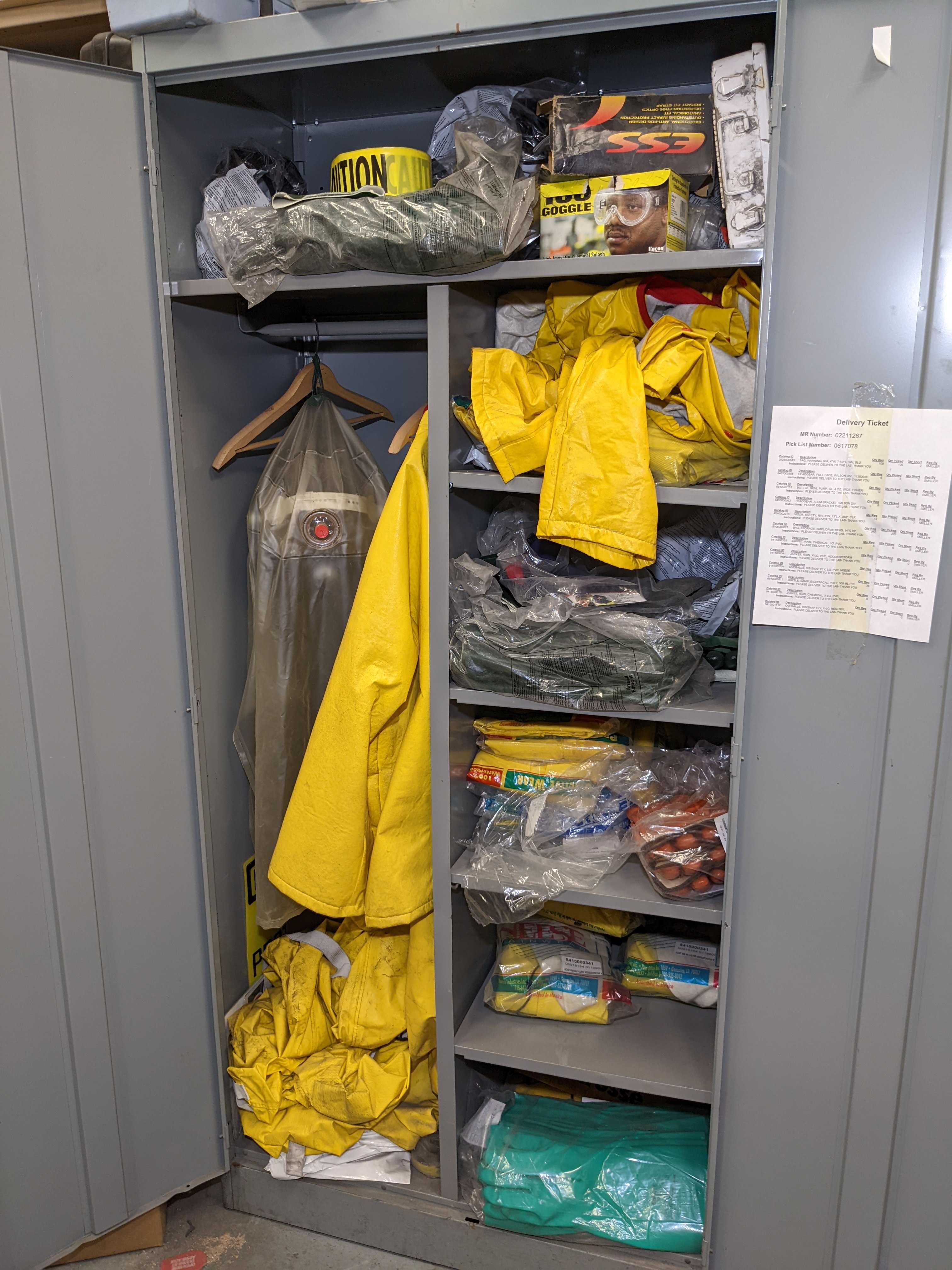 CABINET WITH CONTENTS - SAFETY EQUIPMENT