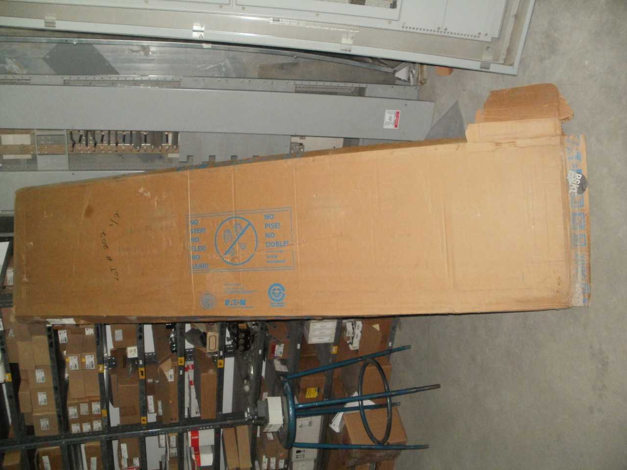 EATON PANEL BOARD 400A-120-240 POW-R-LINE 3 - INDUSTRIAL PARTS