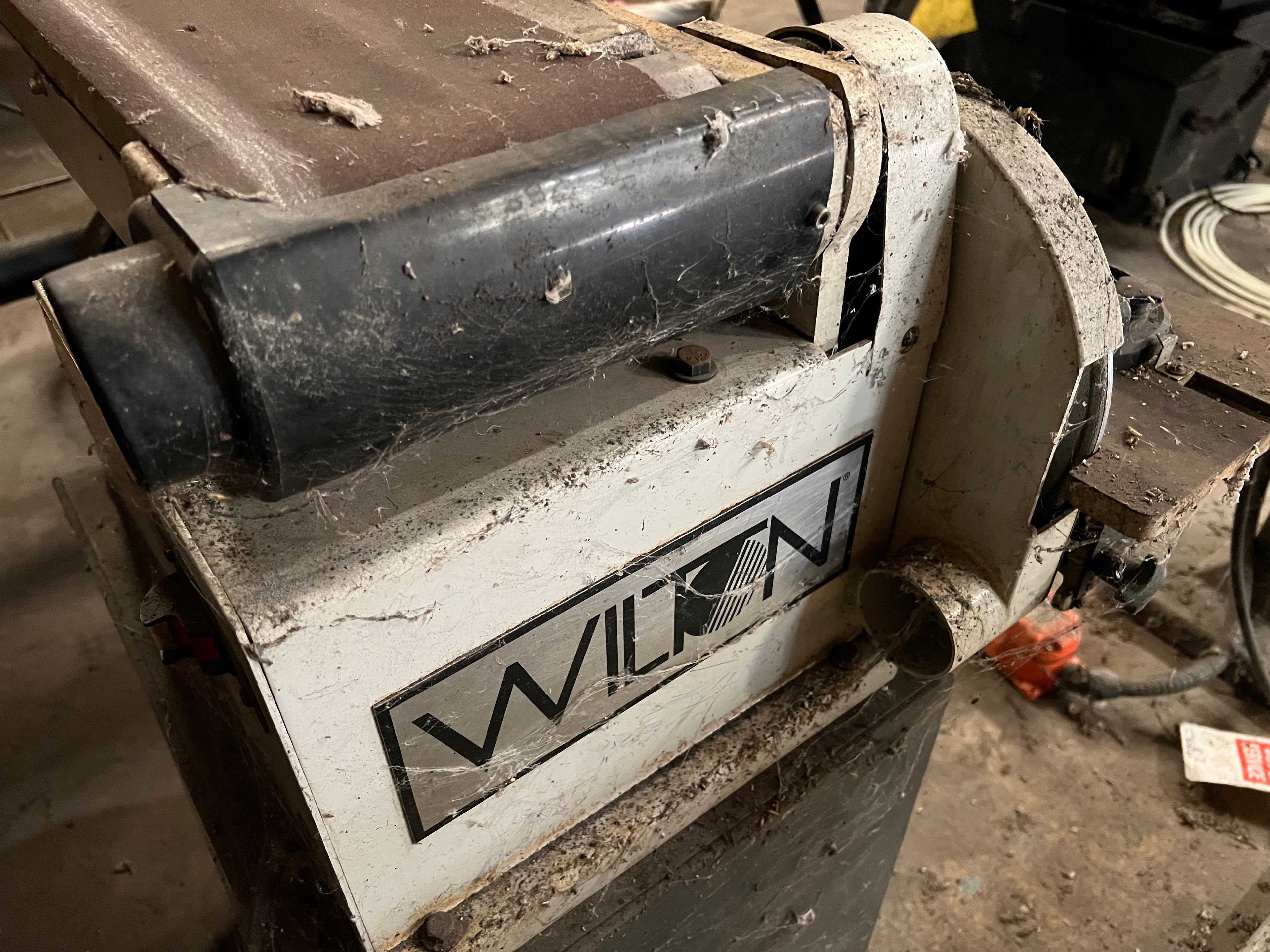 SANDER - GRINDING MACHINES