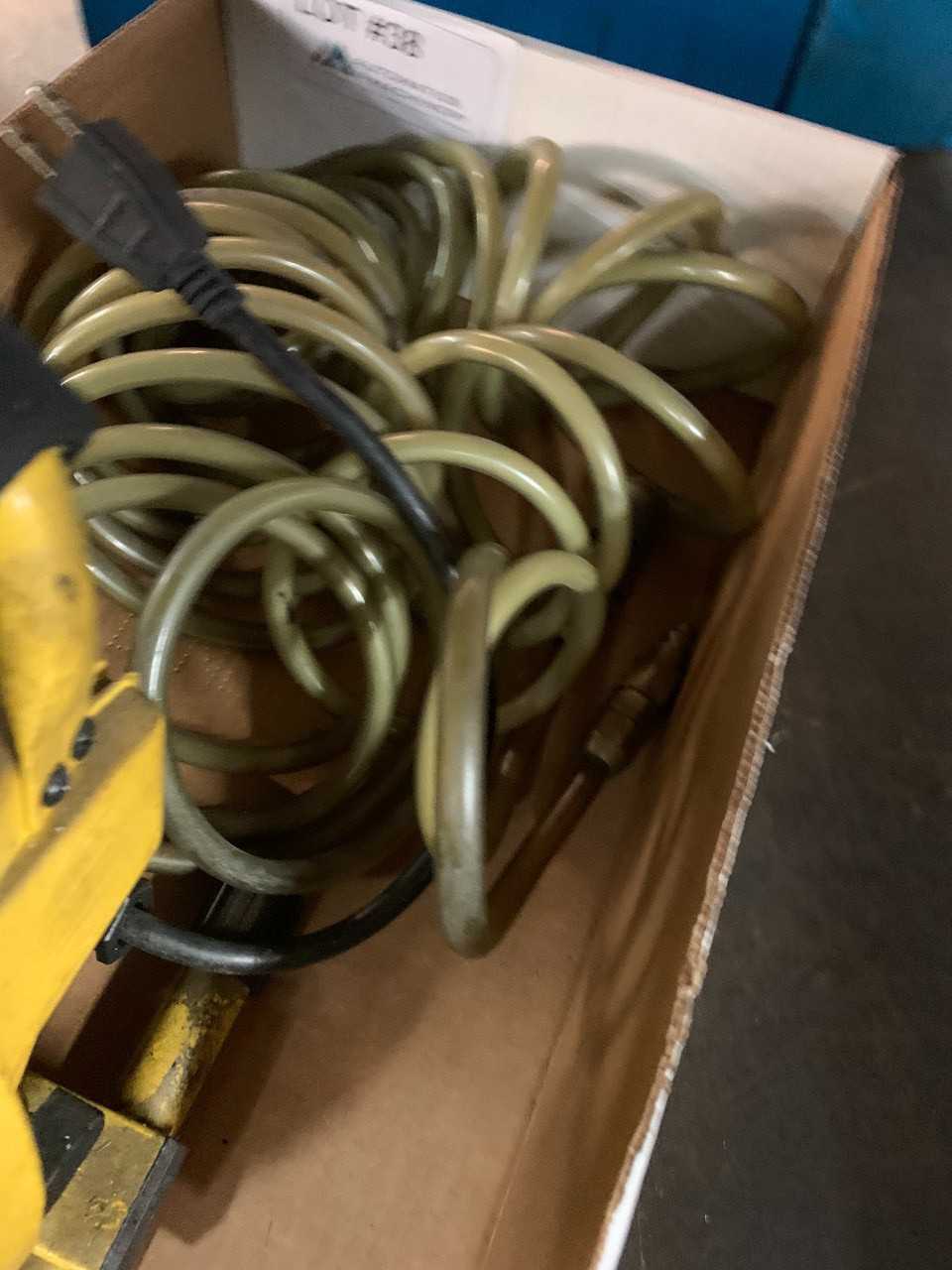 Portable Work Light and Air hose - LIGHTING