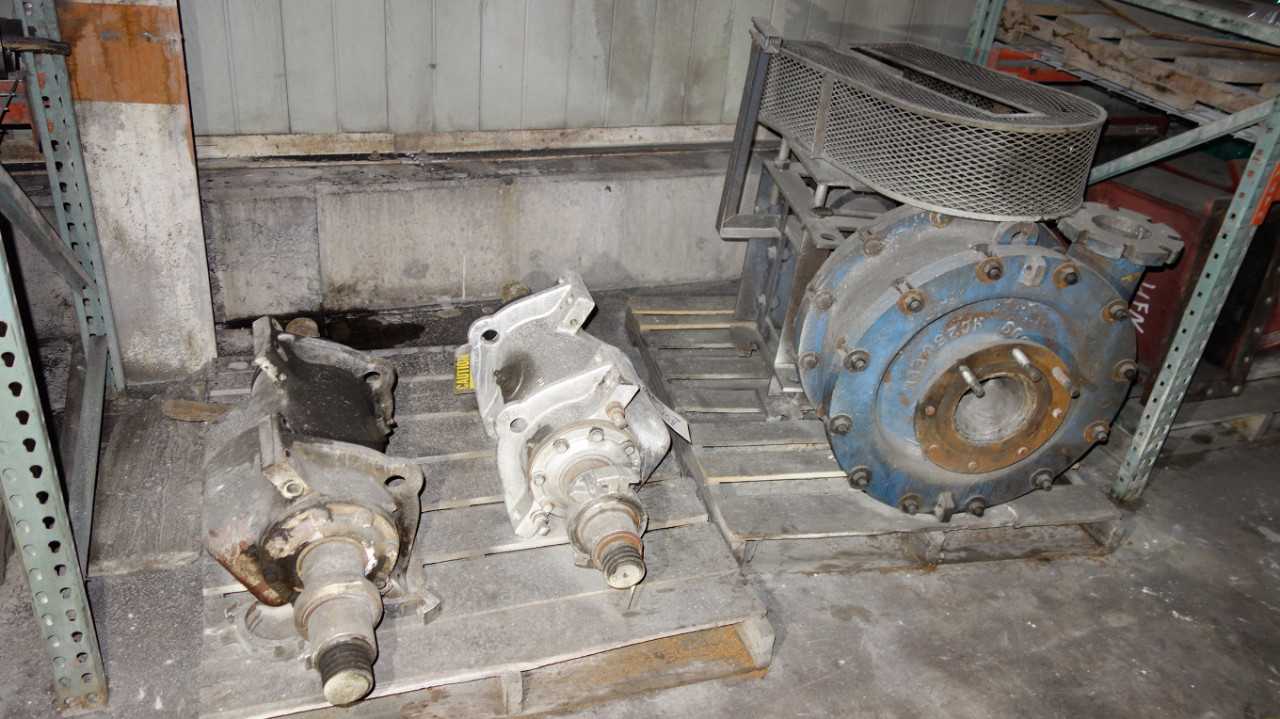 CONTENTS OF 2X SECTIONS RACKING  (EXCLUDING 700, 701) - PALLET RACKING