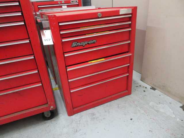 7 Drawer Tool Box Snap On - MISCELLANEOUS