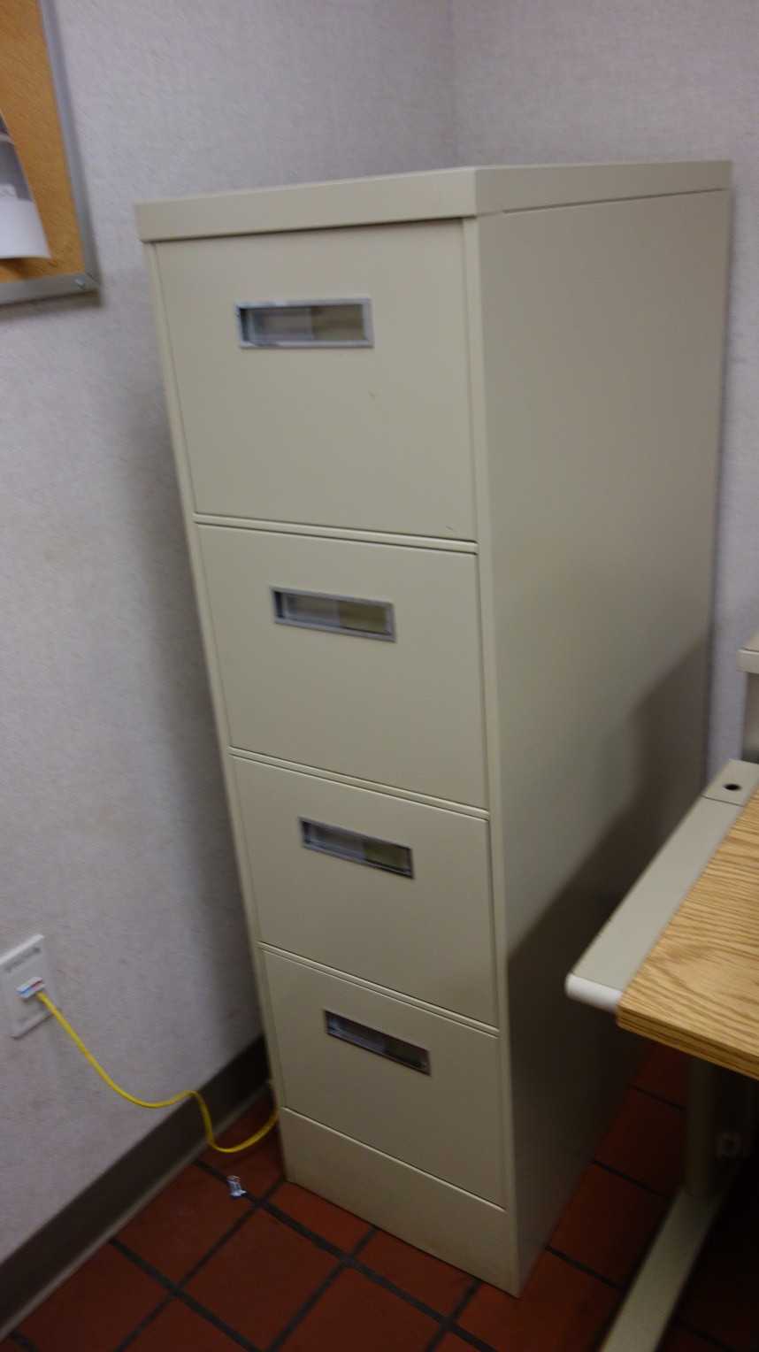 LOT OF FURNITURE, 1X TABLE, 1X CABINET - PLANT & FACILITY
