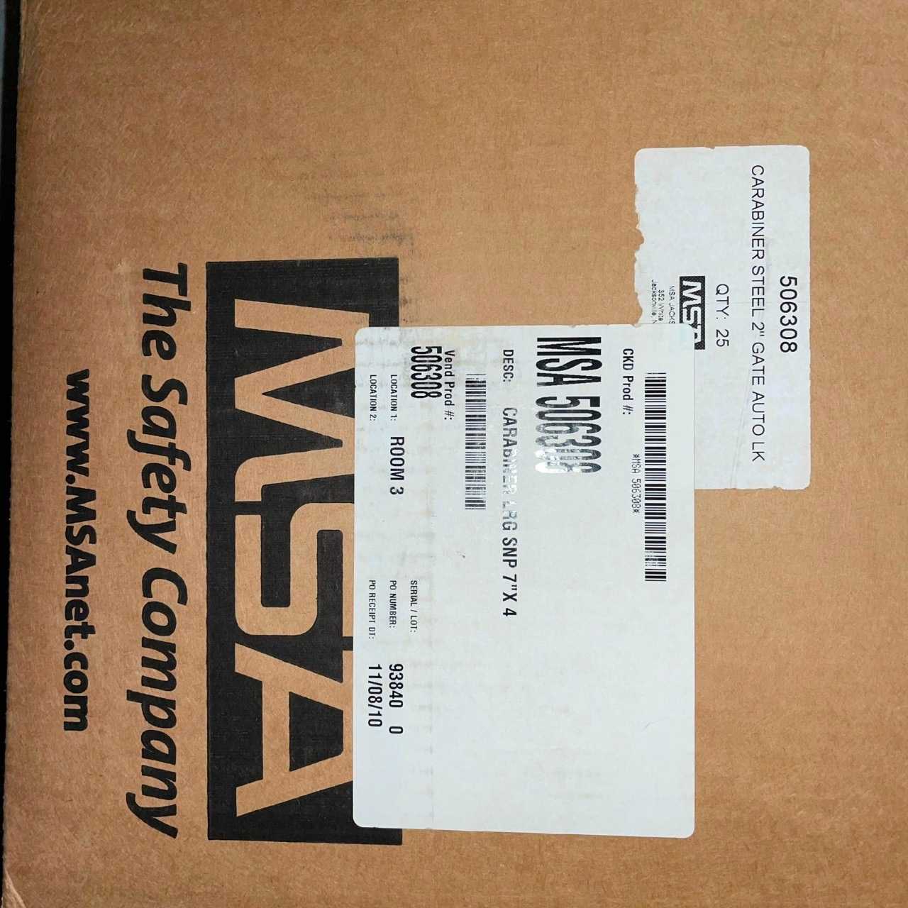 New - Lot of 25 - MSA 506308 Fall Protection Carabiner 7.875 x 5.9 inch - SAFETY EQUIPMENT