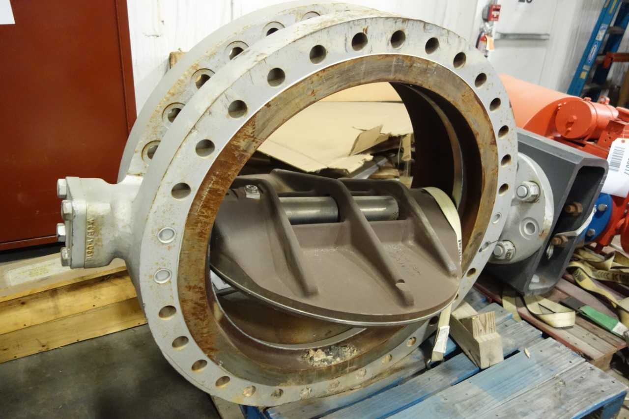 VANESSA 36 IN BUTTERFLY VALVE WITH BETTIS G4024-SR2-M11 SPRING RETURN ACTUATOR - VALVES