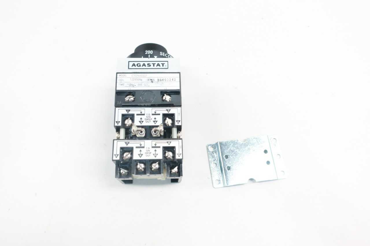 LOT OF ASSORTED AGASTAT TIME DELAY RELAYS - ELECTRICAL COMPONENTS