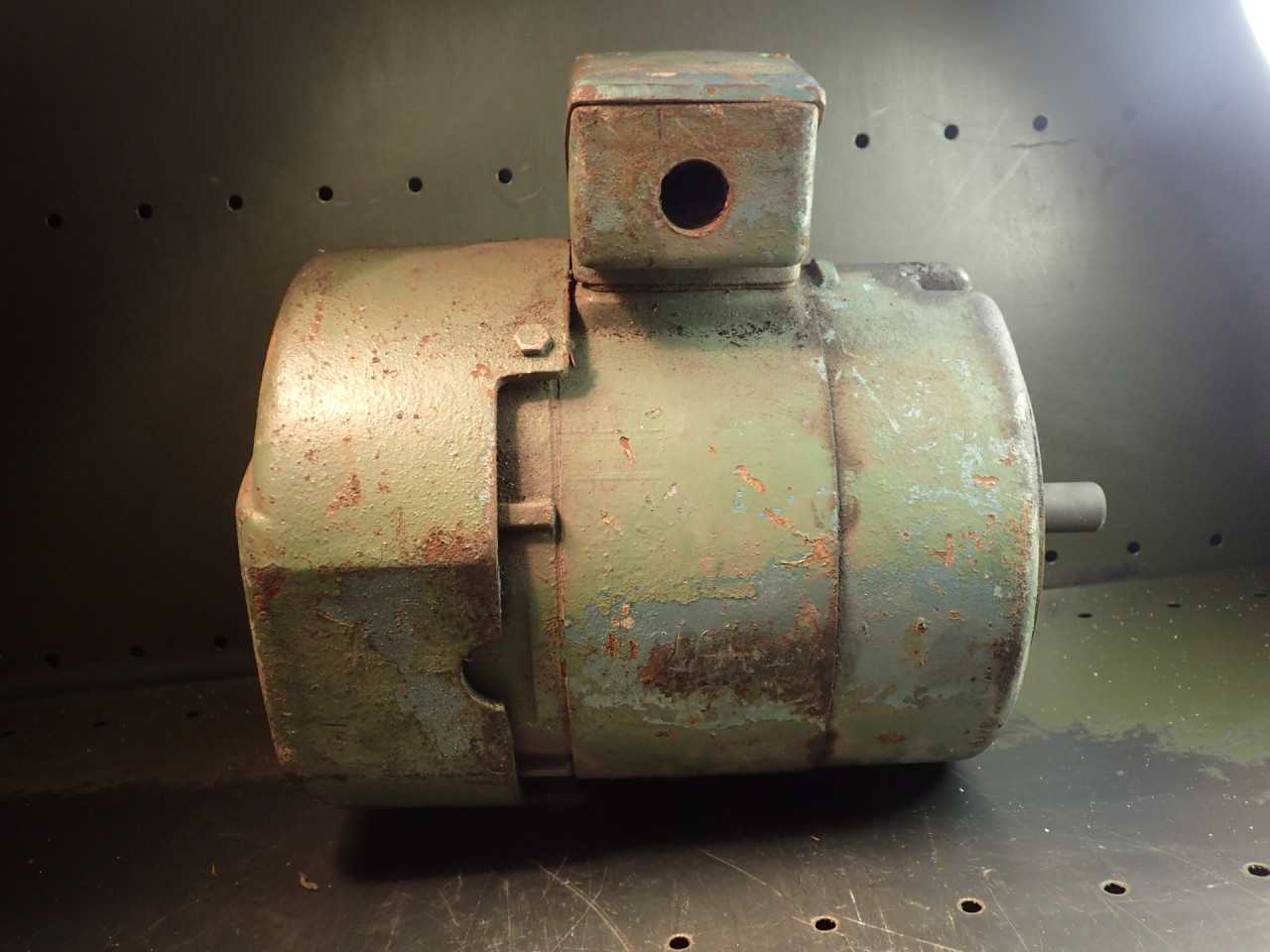 GE Triclad 5K182FG222 1HP Electric Motor: 208-220/440V, 1730-RPM 182C 7/8" Shaft - ELECTRIC MOTORS