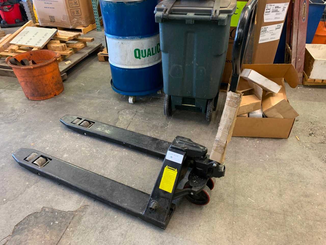 Pallet Jack - MANUAL PALLET JACKS
