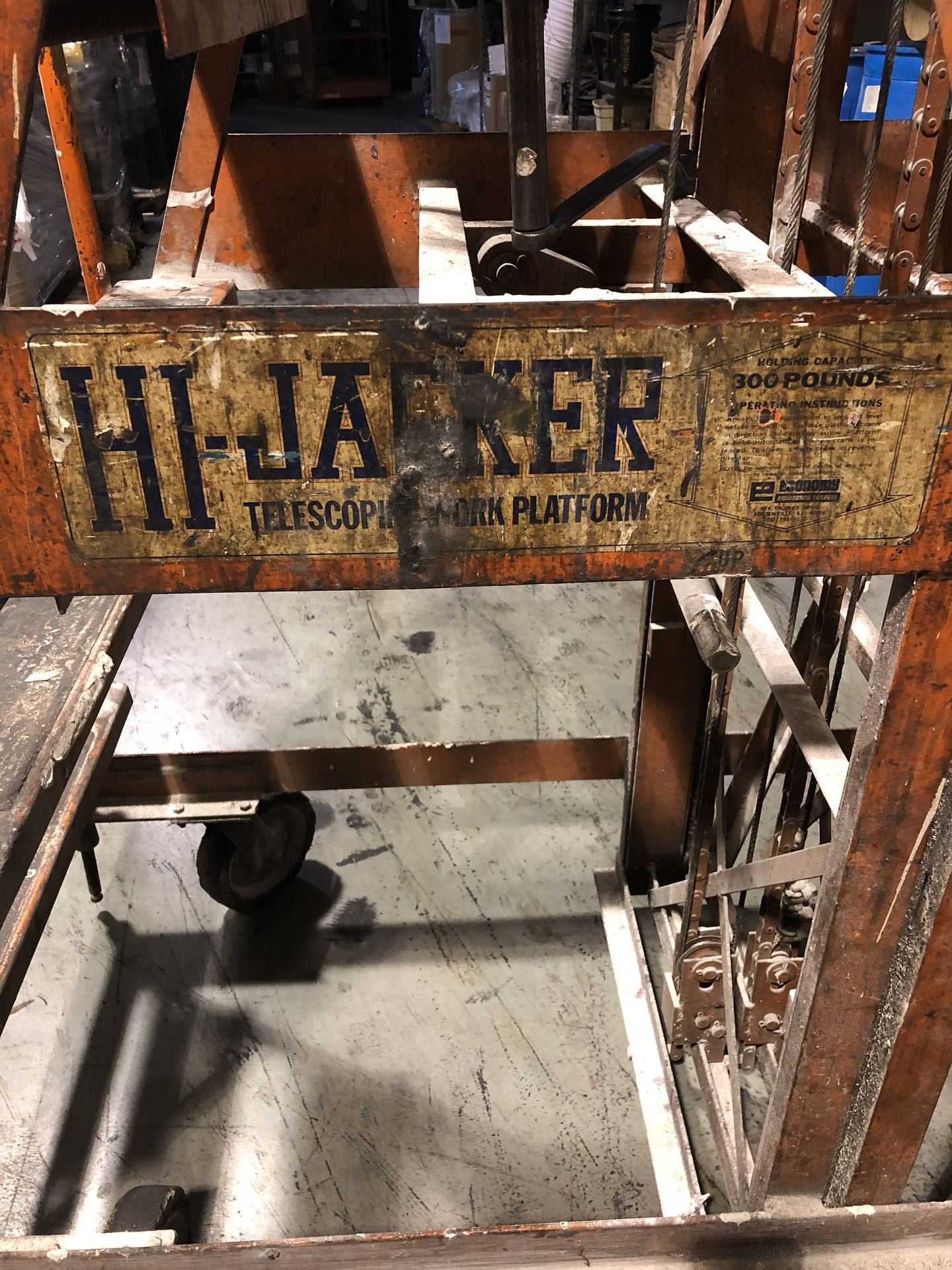 HI-JAEKER Telescopic Work Platform 300lbs - PLANT & FACILITY EQUIPMENT