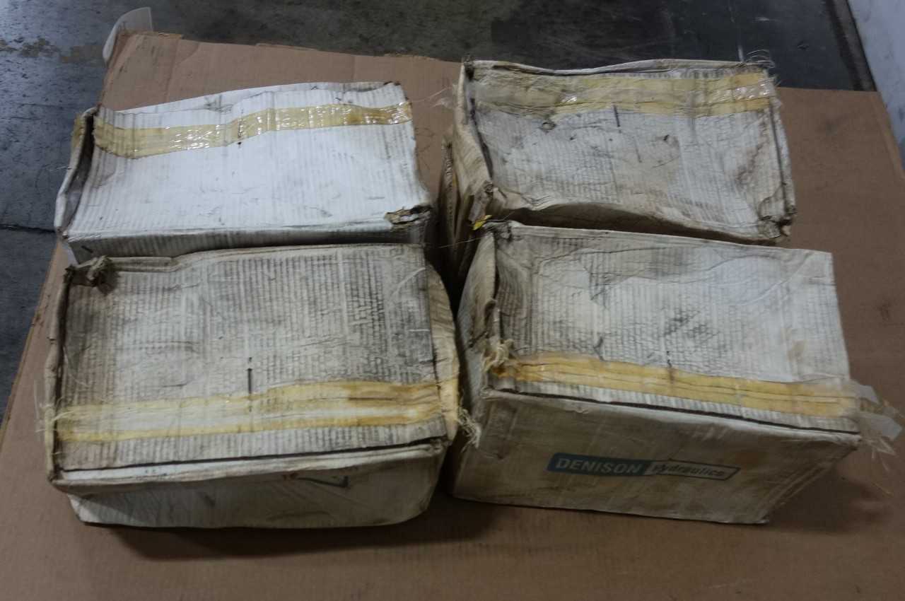 LOT OF 4 DENISON HYDRAULICS VANE PUMPS - PUMPS