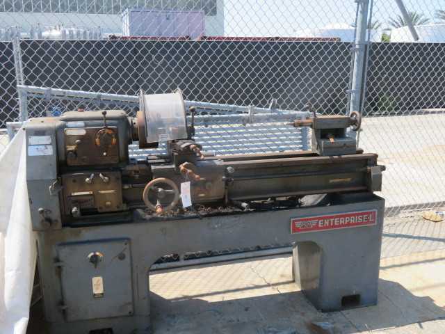 Engine Lathe, 16" X  40", 8" Chuck - LATHES