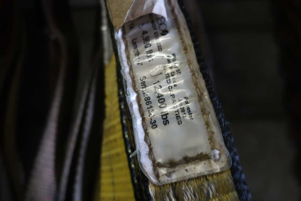 LOT OF ASSORTED LIFTING SLINGS - LIFTING EQUIPMENT