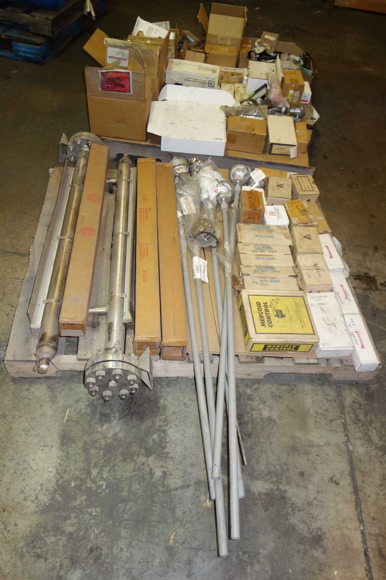 2 PALLETS OF INSTRUMENTATIONAND ACCESSORIES - ELECTRICAL COMPONENTS