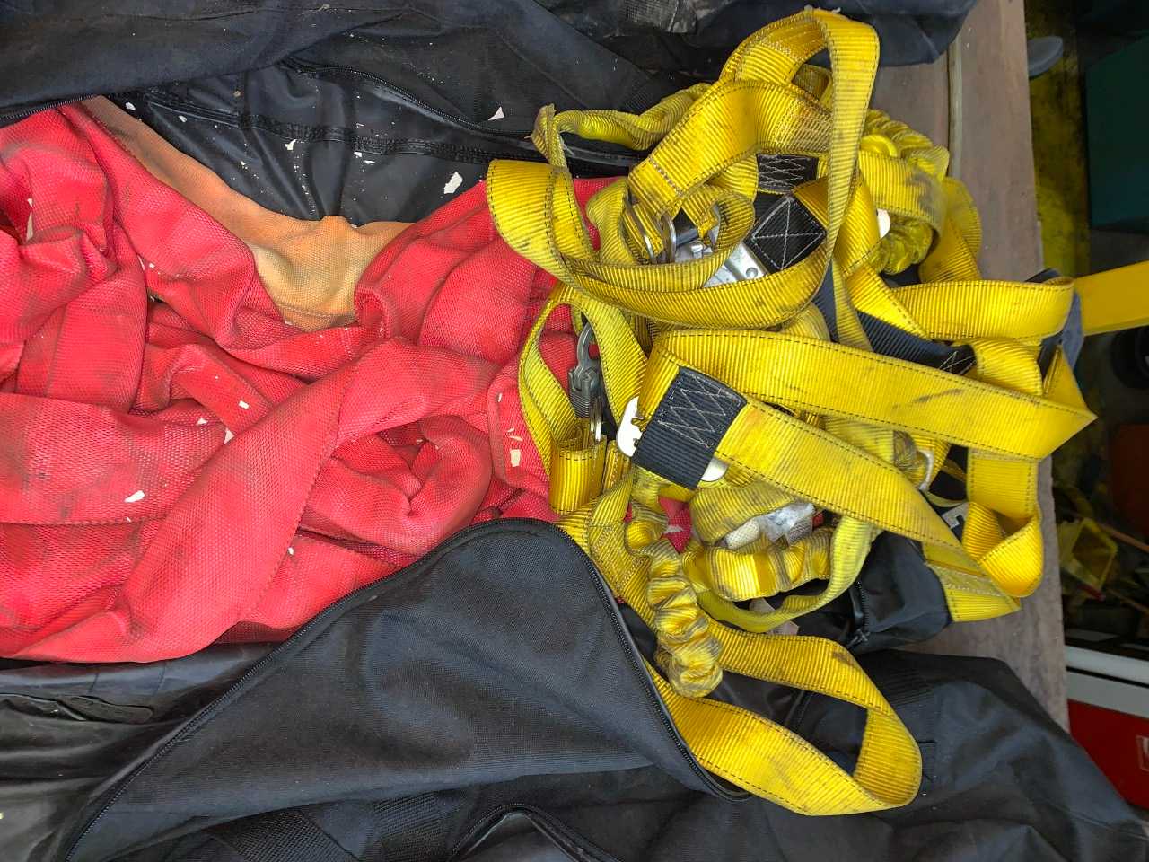 Harness Gear - SAFETY EQUIPMENT