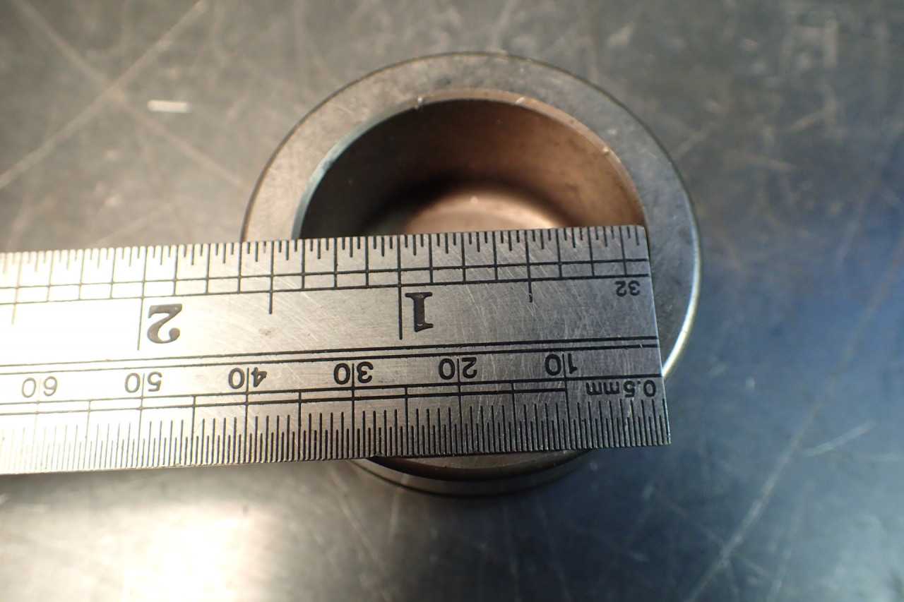 Wilson Tool .074" x .375 Rectangular Turret Punch Die & Stripper Set 1-7/8" Base - MACHINING ACCESSORIES & TOOLING