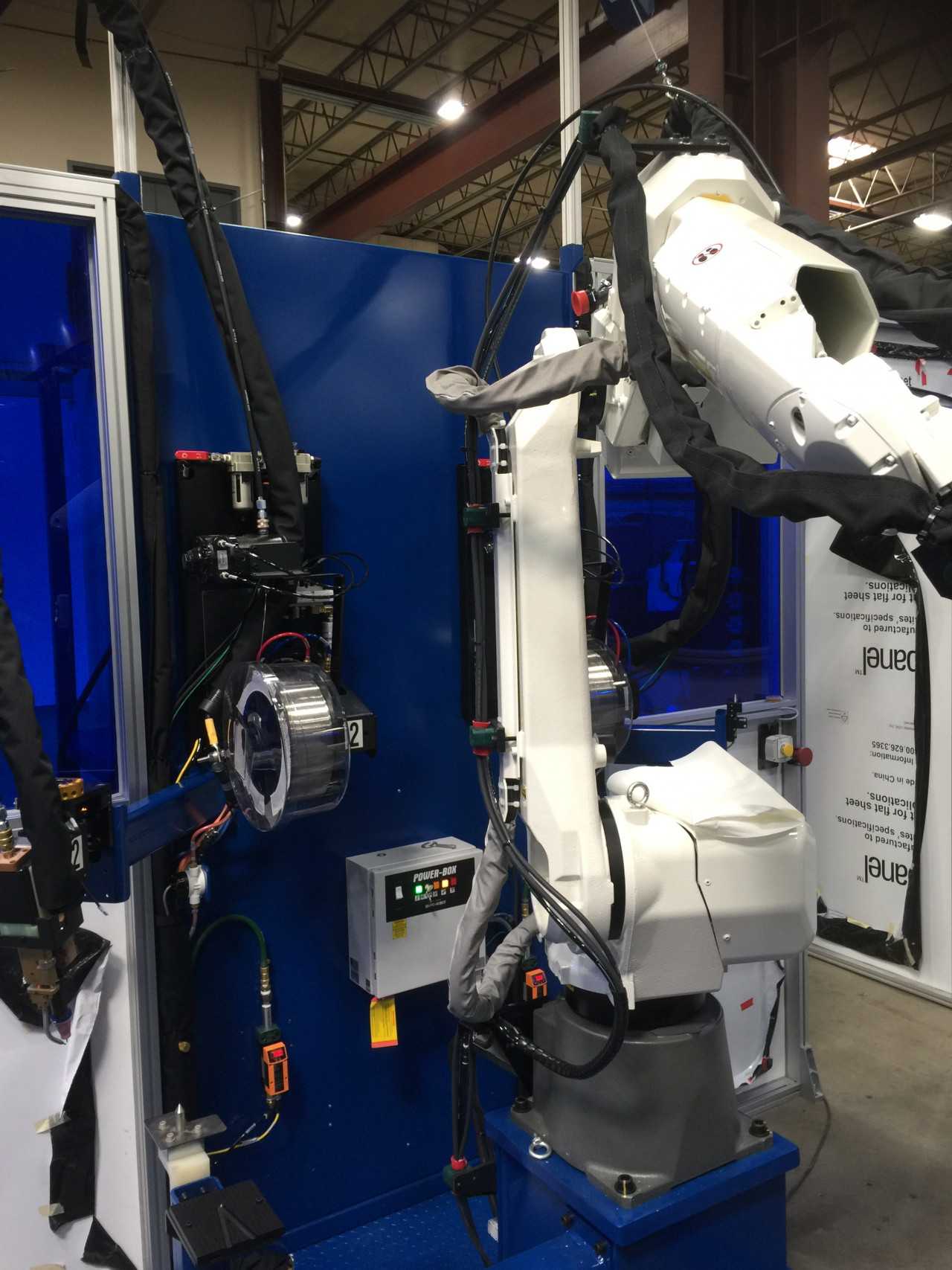 Wolf Robotics TIG Welding Robot with Skyhook - WELDING EQUIPMENT