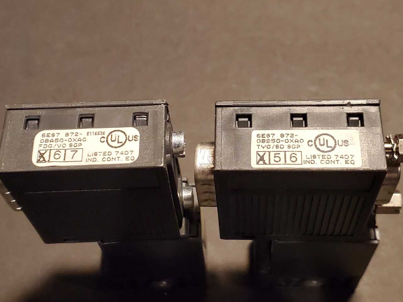 Lot of 2 Siemens ProfiBus Connector - AUTOMATION & CONTROLS