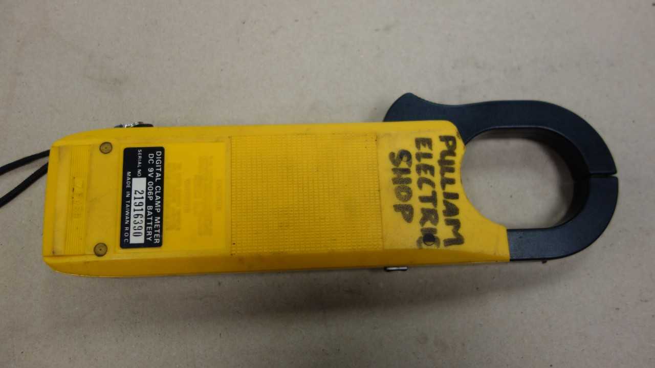 BK PRECISION 350A DIGITAL CLAMP METER - ELECTRIC POWER TOOLS