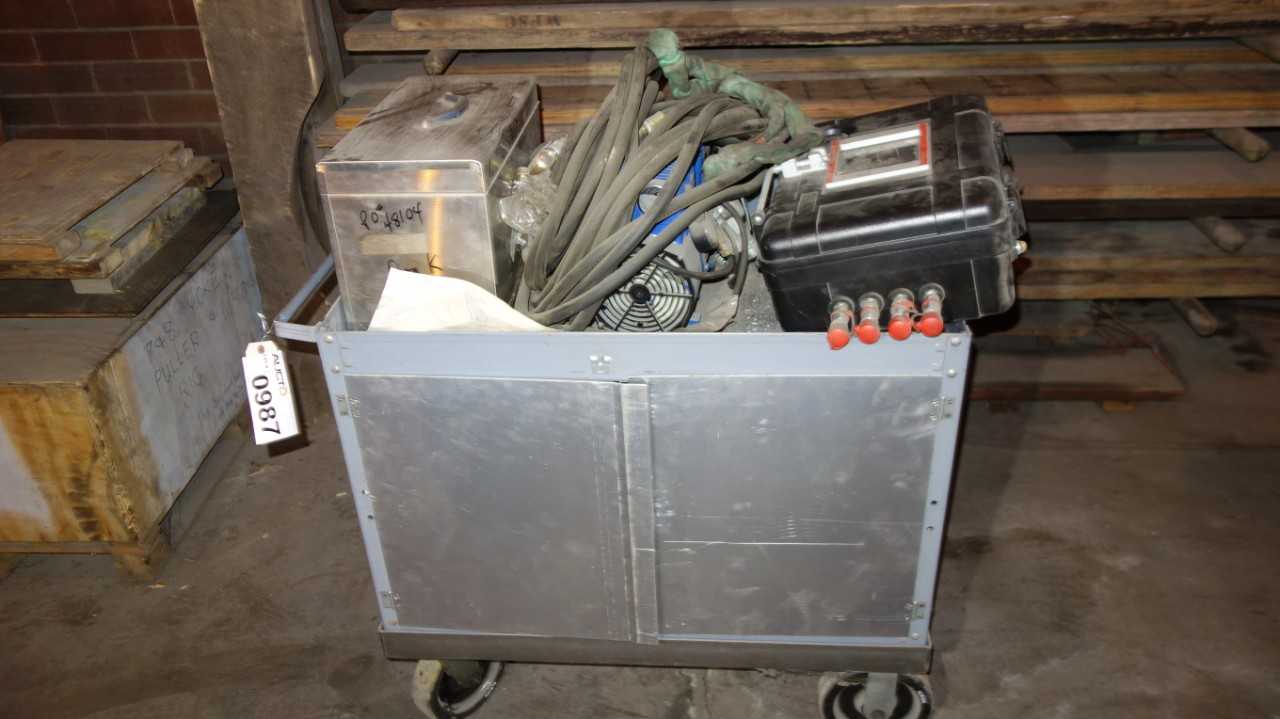 MOBILE CART W/ 3300 CARBON DIOXIDE MONITORING EQUIPMENT - ELECTRICAL COMPONENTS