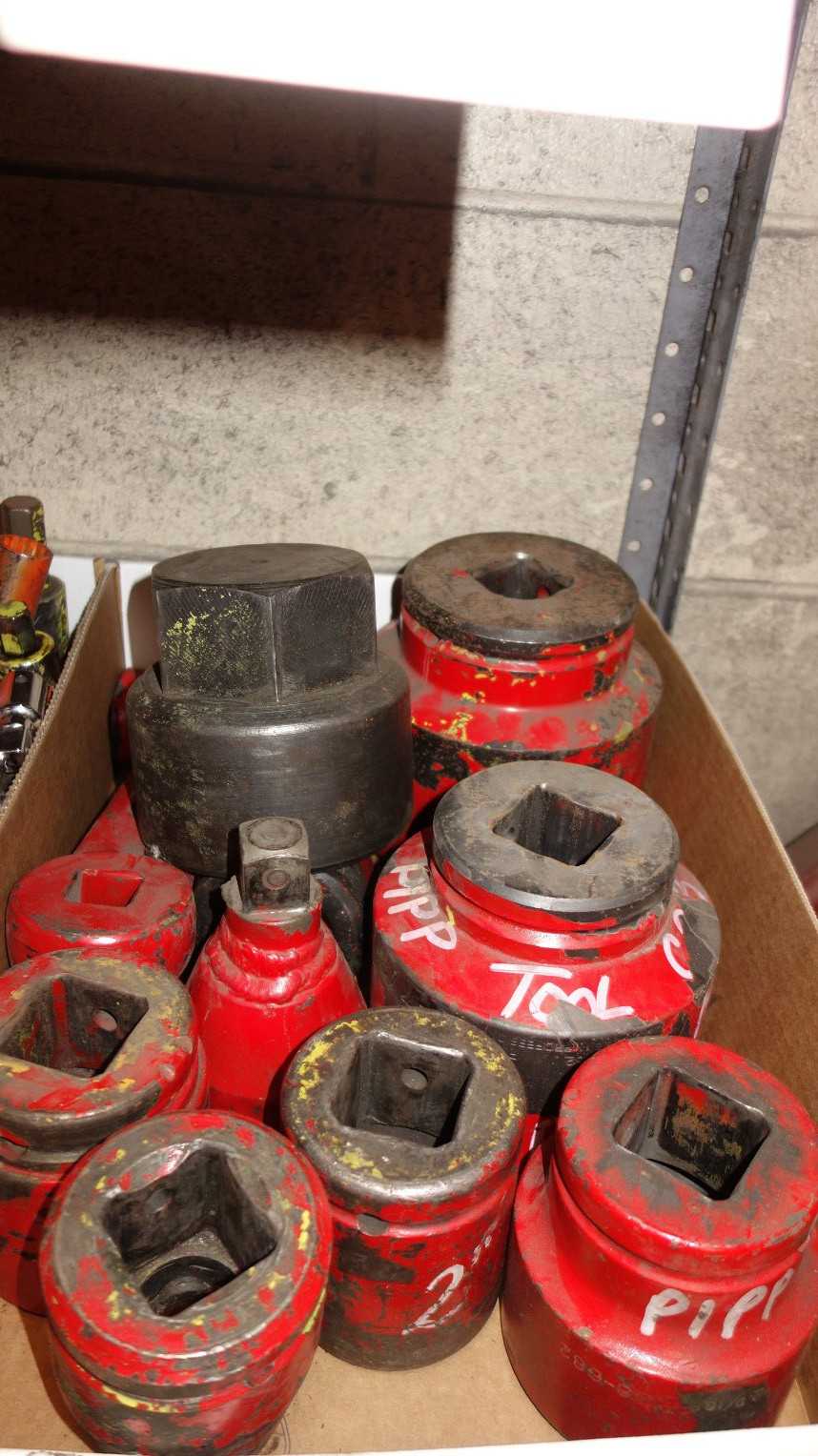 ASSORTED SOCKETS AND EXTENSIONS, 1-1/2 IN TO 4-1/8 IN - HAND TOOLS