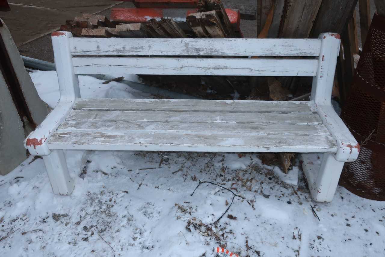 BENCH - MISCELLANEOUS