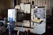 Hurco VSX40 (2001),s/n Q-5818, X-Axis- 40", Y-Axis-24", Z-Axis 20", Ultimax SSM Control, 48"x 20" Table, 10,000 RPM Spindle, - CNC MACHINING CENTERS