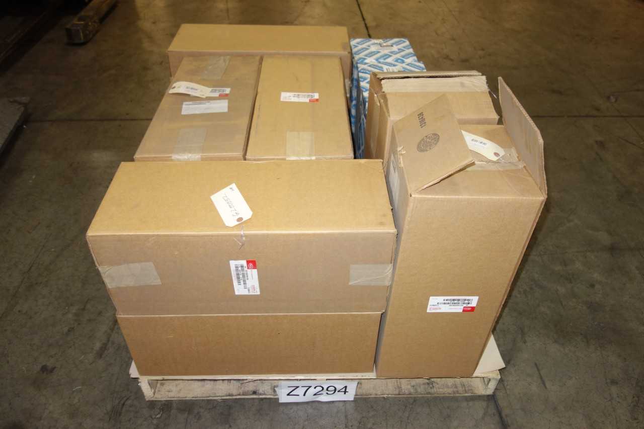 1 PALLET OF ASSORTED HYDRAULIC FILTERS, PALL, VOKES - PROCESS EQUIPMENT