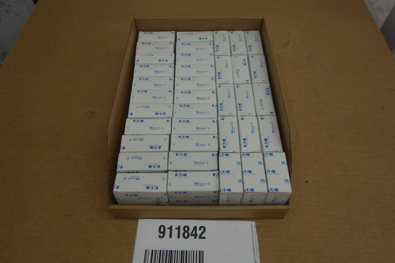 LOT OF 37 EATON PLS6-C20/2-DC-AU MINIATURE CIRCUIT BREAKER - CIRCUIT BREAKERS