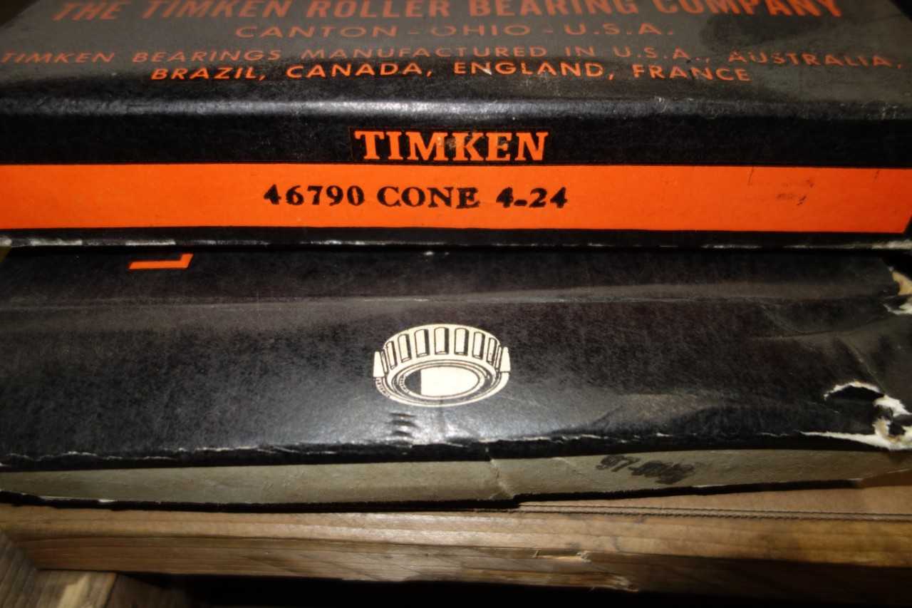 PALLET OF ASSORTED BEARINGS - BEARINGS