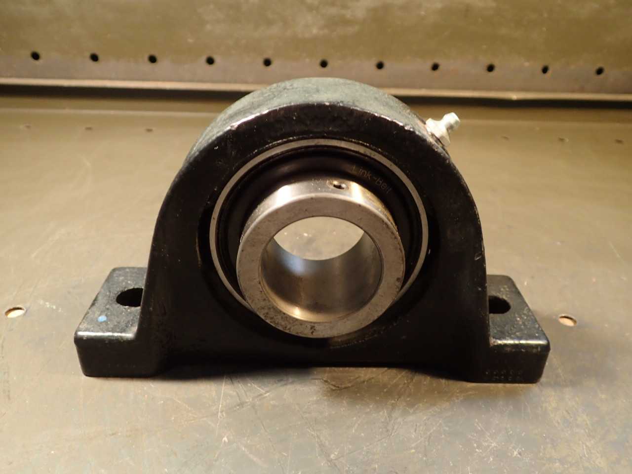 Link-Belt P3S226E Pillow Block Bearing: 2-Bolt Base, 1-5/8" (1.625") Bore, NOS! - BEARINGS