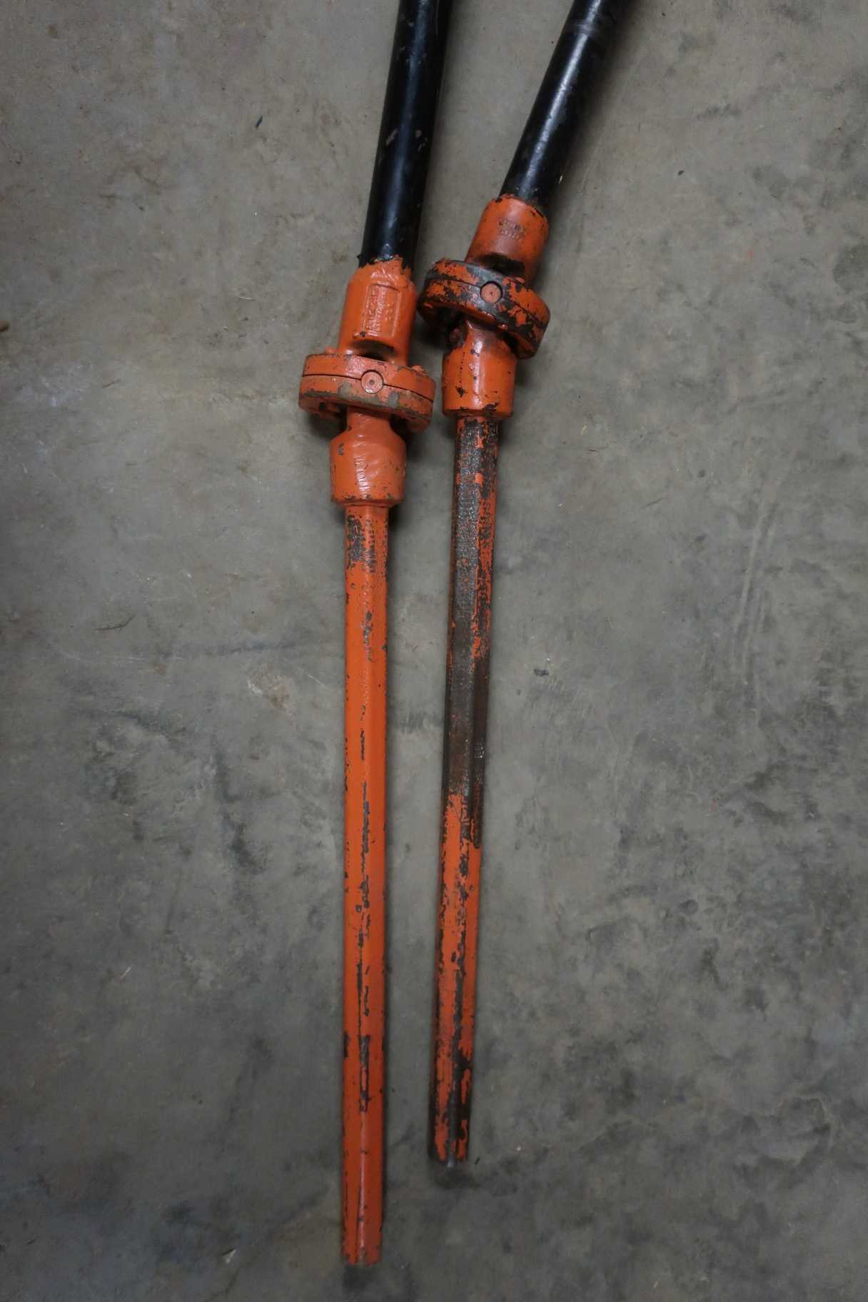 LOT OF 2 RIDGID UNIVERSAL DRIVES - HAND TOOLS