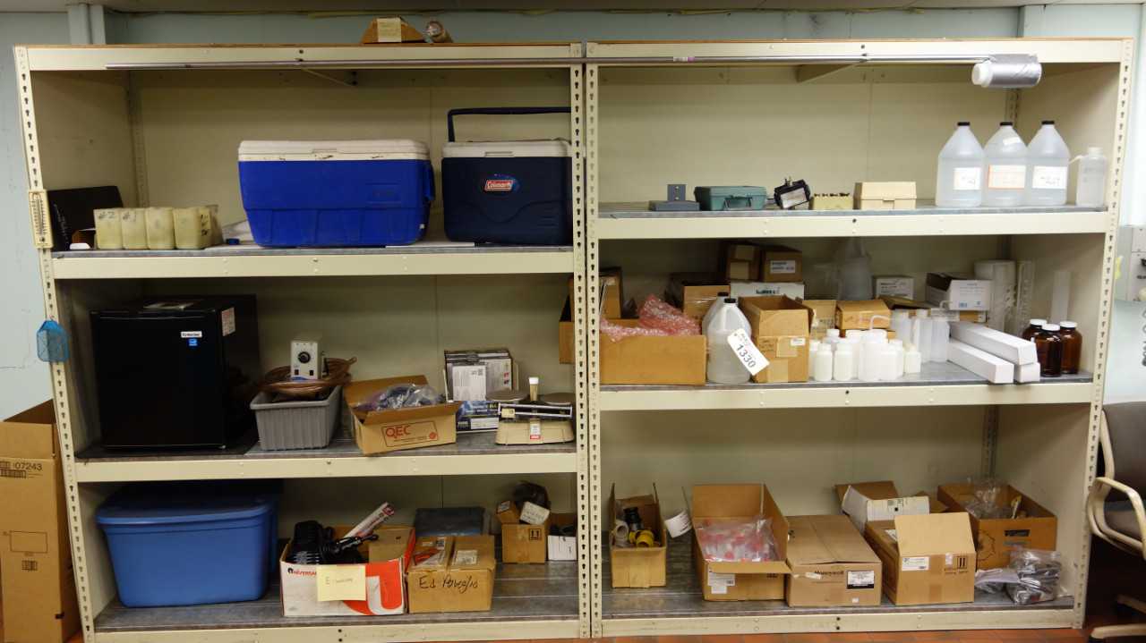 LOT OF ASSORTED LAB EQUIPMENT, GLASS, PLASTICWARE - LAB & SCIENTIFIC