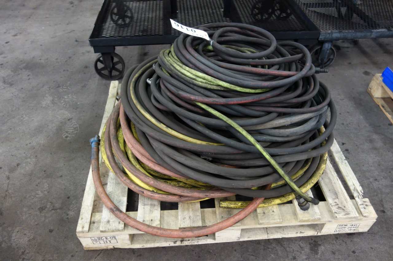 1 PALLET OF ASSORTED PNEUMATIC HOSES - PNEUMATIC POWER TOOL