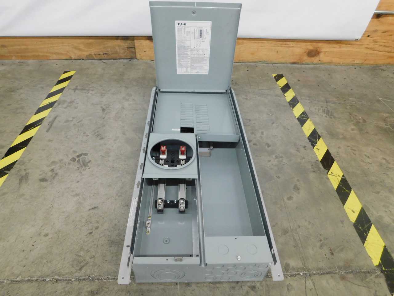 Quantity of 1x CMBE22P125BTSR Electrical Enclosures - ELECTRICAL ENCLOSURES