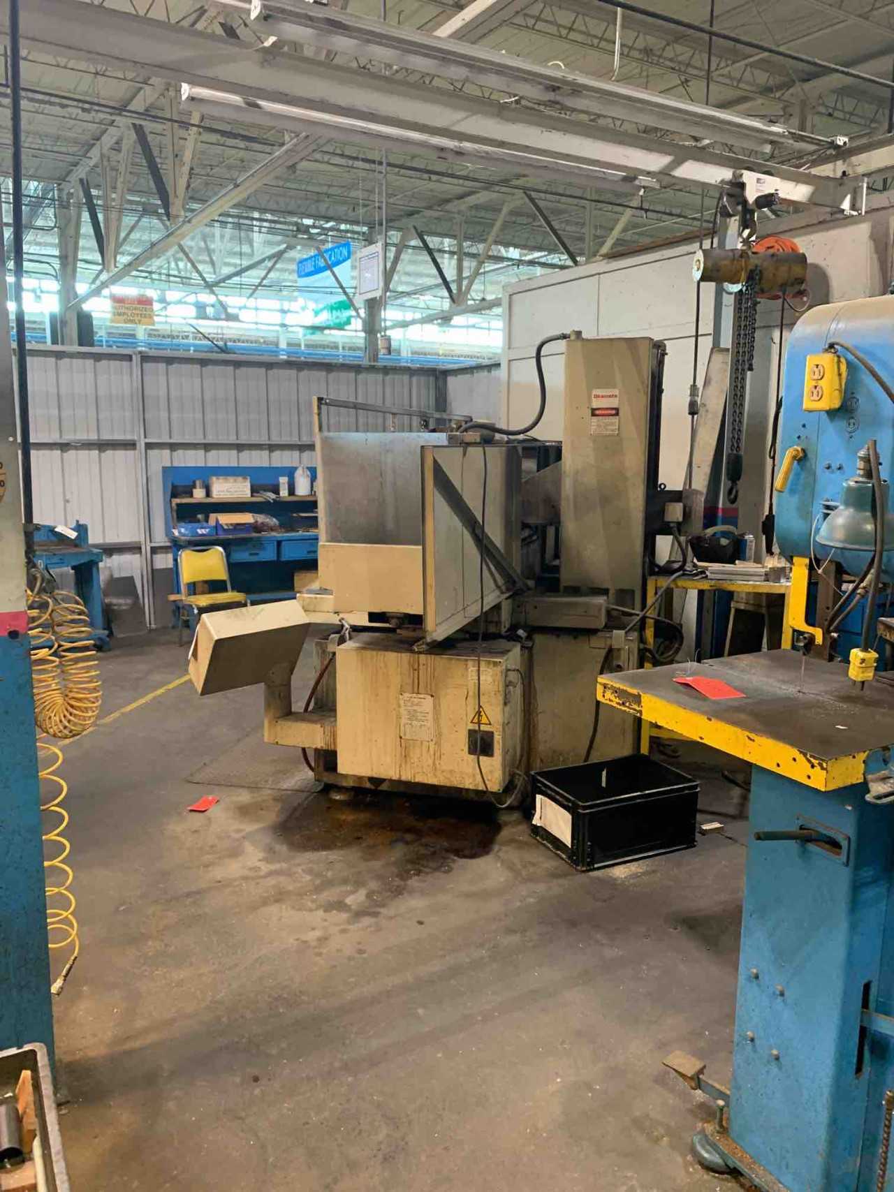 Okamoto ACC-16-32DX Grind-X Surface Grinder - GRINDING MACHINES