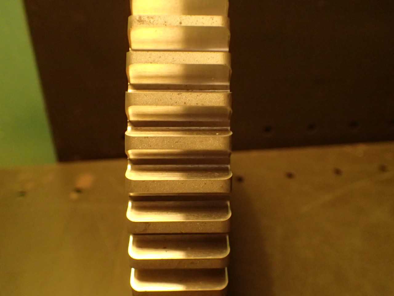 Mack 58T Spur Gear: 3-1/4" ID Bore 8-1/4" OD, 7DP 14.5 deg PA 71KB230 - GEAR PUMP