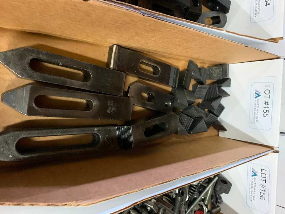 Table Clamps for Vertical Machining Center - VERTICAL MACHINING CENTERS Table Clamps for Vertical Machining Center - VERTICAL MACHINING CENTERS